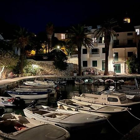 Stari Porat Apartment กราดัซ ภายนอก รูปภาพ