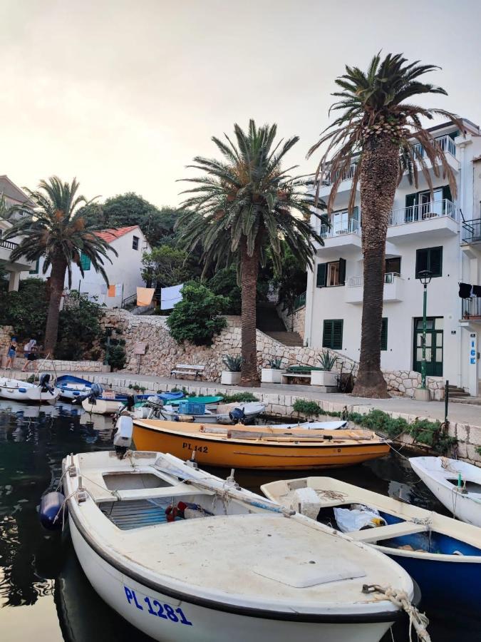 Stari Porat Apartment กราดัซ ภายนอก รูปภาพ