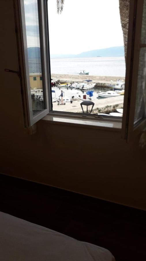 Stari Porat Apartment กราดัซ ภายนอก รูปภาพ